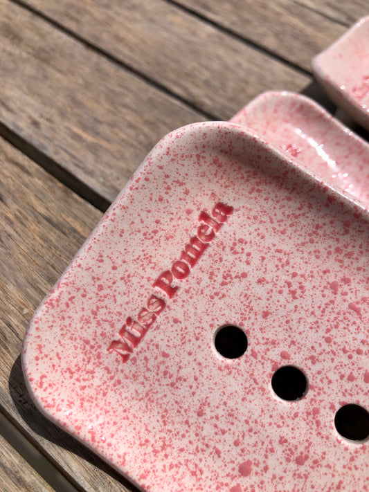 Jabonera artesanal de cerámica