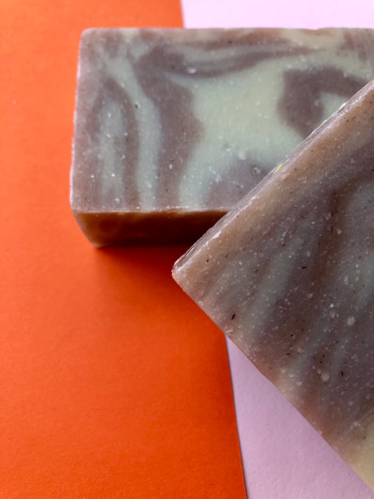 Jabón artesano de sándalo y cítricos