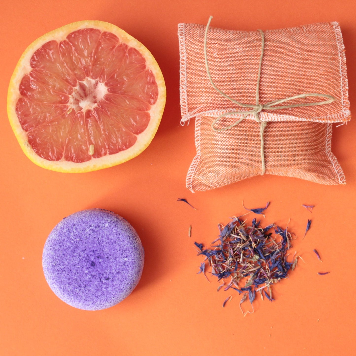 Champú para cabellos decolorados y/o canas